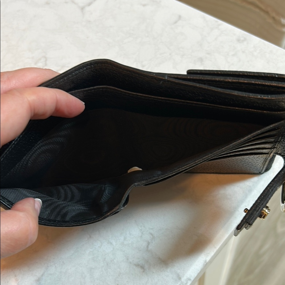 Gucci Black Wallet with Monogram and Gold Hardware - Picture 9 of 12